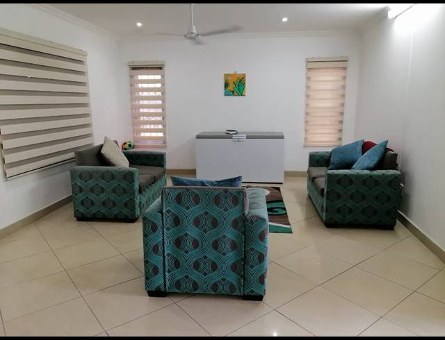 6 BEDROOM HOUSE FOR SALE IN ZINNIAVILLE